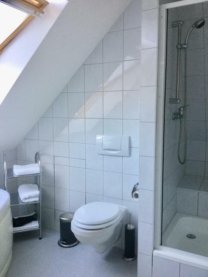 Ferienwohnung รอสต็อค ภายนอก รูปภาพ